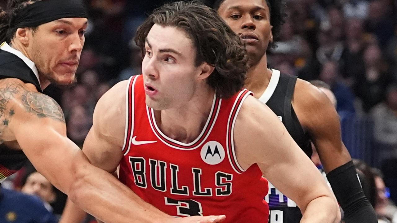 Josh Giddey struggles after Nikola Vucevic injury, Chicago Bulls vs New Orleans Pelicans score, Jock Landale career best stats