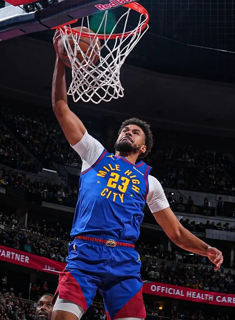 Johnson hits 28, 6 3s, but Barnes’ Spurs advance in Cup; White scores 25; Brooks playing for USA