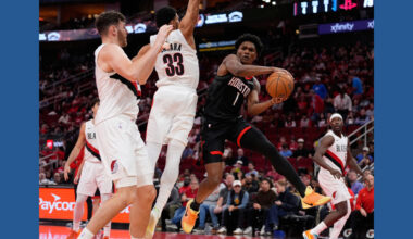 Durant scores 30 as the Rockets beat the Trail Blazers 140-116 for 3rd straight victory