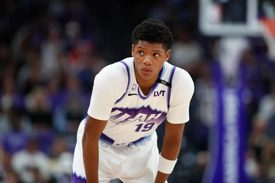 SALT LAKE CITY, UT – OCTOBER 22: Ace Bailey #19 of the Utah Jazz wears an NBA Debut patch on his jersey during the second half of their game against the Los Angeles Clippers at the Delta Center on October 22, 2025 in Salt Lake City, Utah. NOTE TO USER: User expressly acknowledges and agrees that, by downloading and or using this photograph, User is consenting to the terms and conditions of the Getty Images License Agreement. (Photo by Chris Gardner/Getty Images)