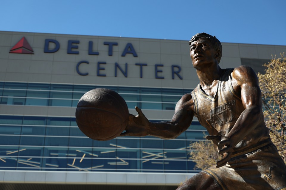 The John Stockton outsie Delta Center
