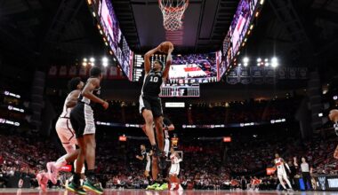 It’s time for Basketball: Spurs vs Houston Rockets