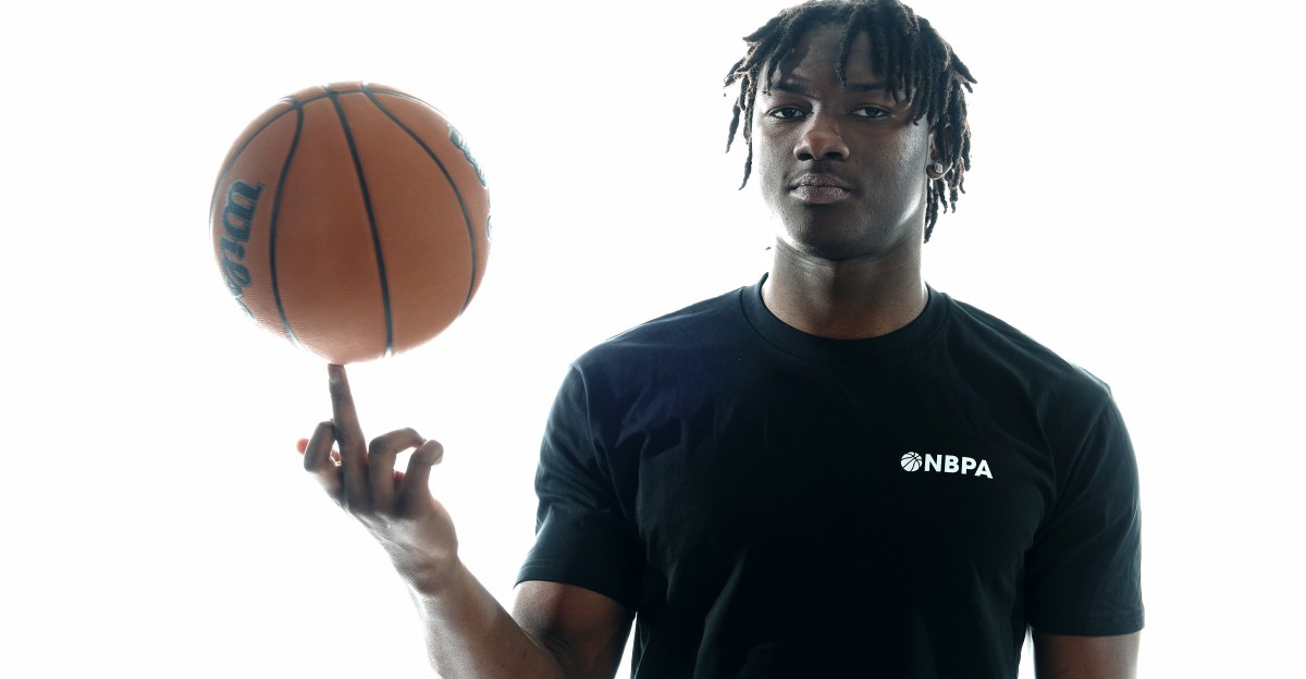 Lakers Injury Report: Adou Thiero upgraded to questionable vs. Pelicans