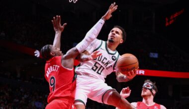 Milwaukee Bucks Momentum Moments, Vol. 1: Key plays that changed the games