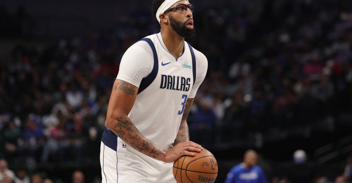Report: Warriors trading for Mavericks Anthony Davis ‘isn’t an option’