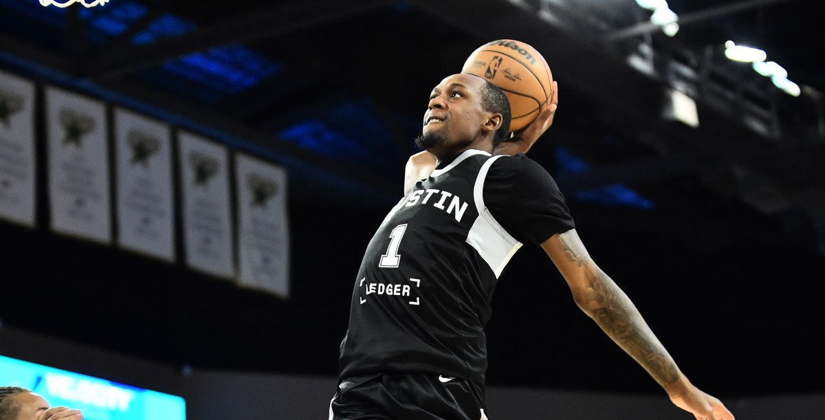 Suns sign Jamaree Bouyea to two-way deal, waive CJ Huntley