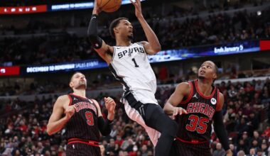 Wembanyama scores 38 points as Spurs rally past Bulls for 121-117 victory