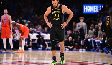 Thunder blow out Warriors, 126-102