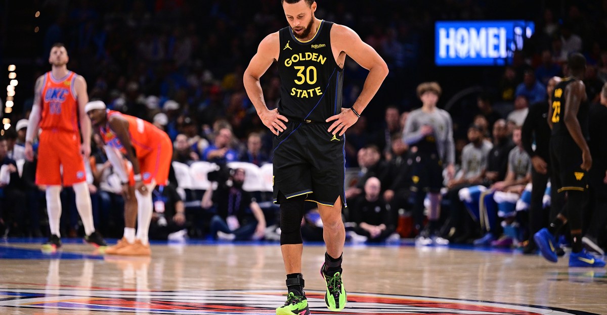 Thunder blow out Warriors, 126-102