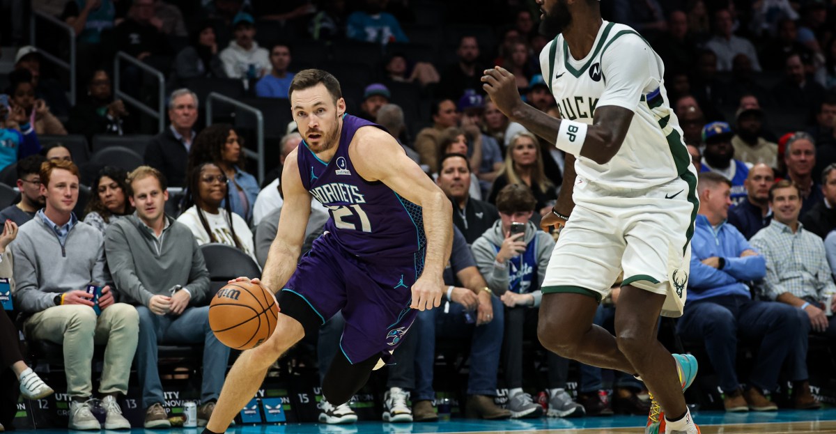 Player Grades for Ryan Rollins, Cole Anthony in Bucks’ loss vs. Hornets