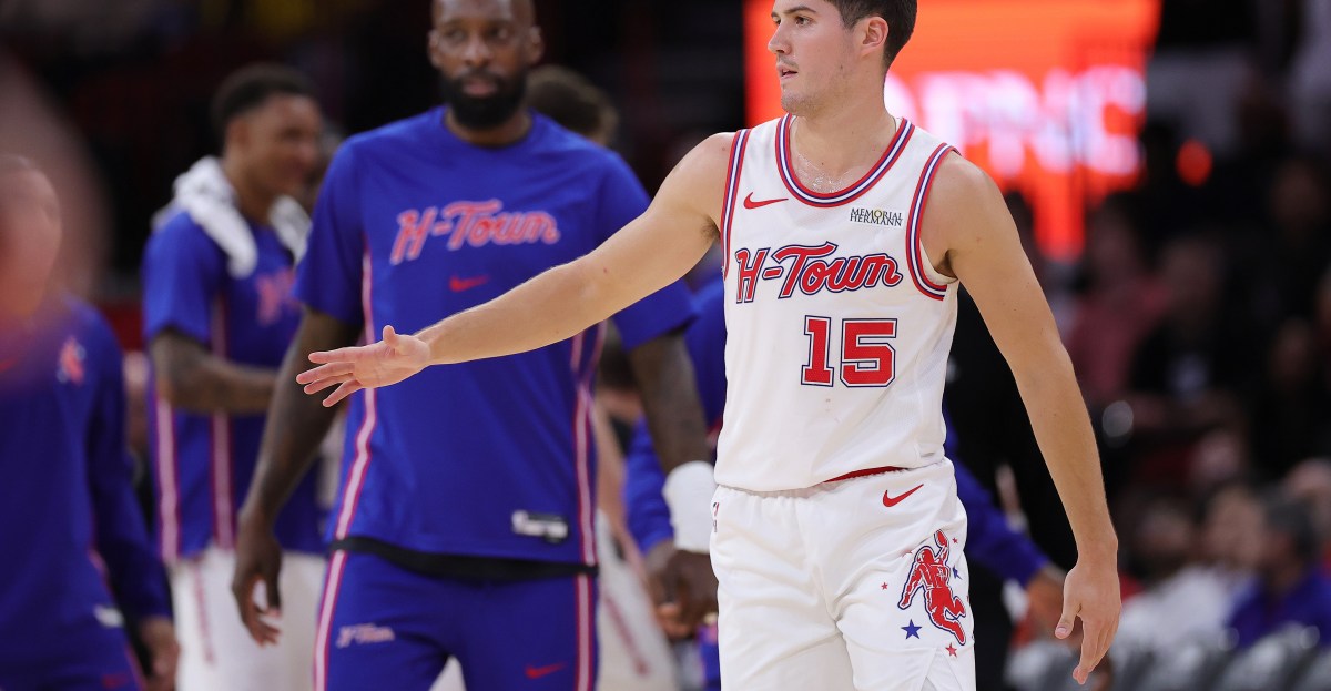 Rockets beat Wizzards to win second game in a row