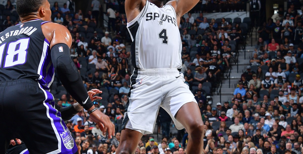 San Antonio vs. Sacramento, Final Score: Spurs surge to early lead, hold off Kings 123-110