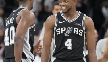 It’s time for Basketball: Spurs vs Atlanta Hawks