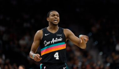 The Spurs aren’t letting injury problems sink them in the standings