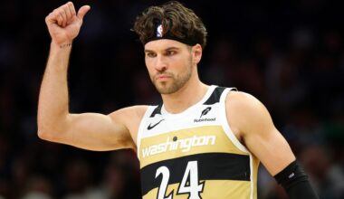 Kispert Will Miss Several Weeks With Fractured Thumb