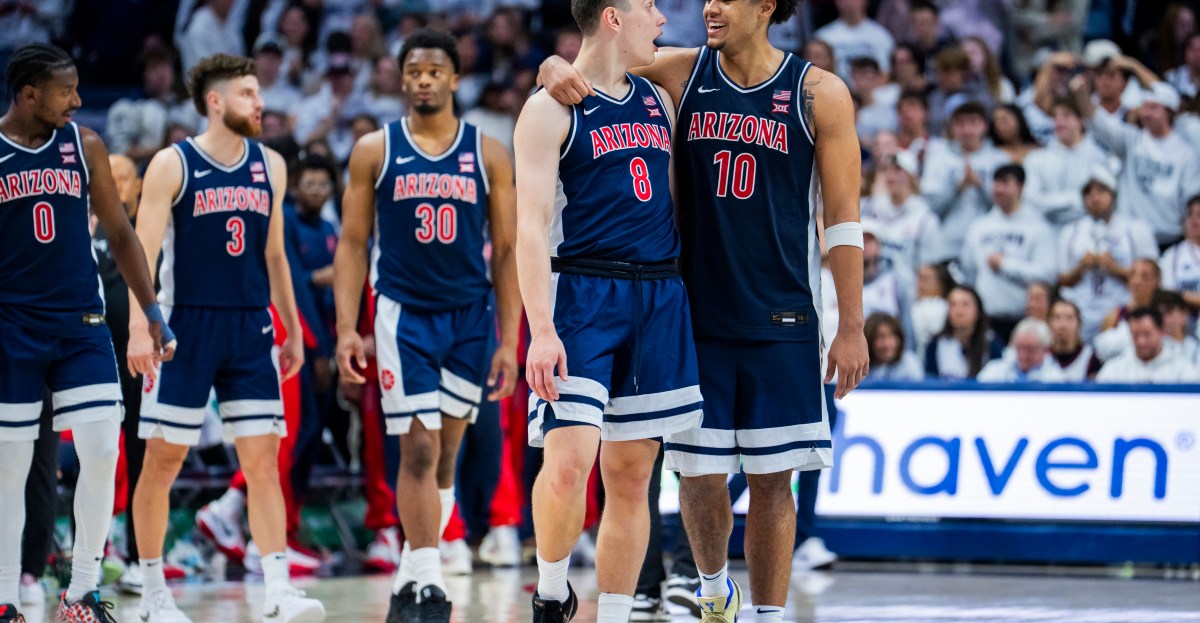 College basketball world reactions to Arizona Wildcats’ win at No. 3 UConn