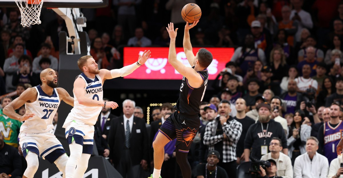 Collin Gillespie’s game winner seals Suns thrilling comeback win against the Timberwolves