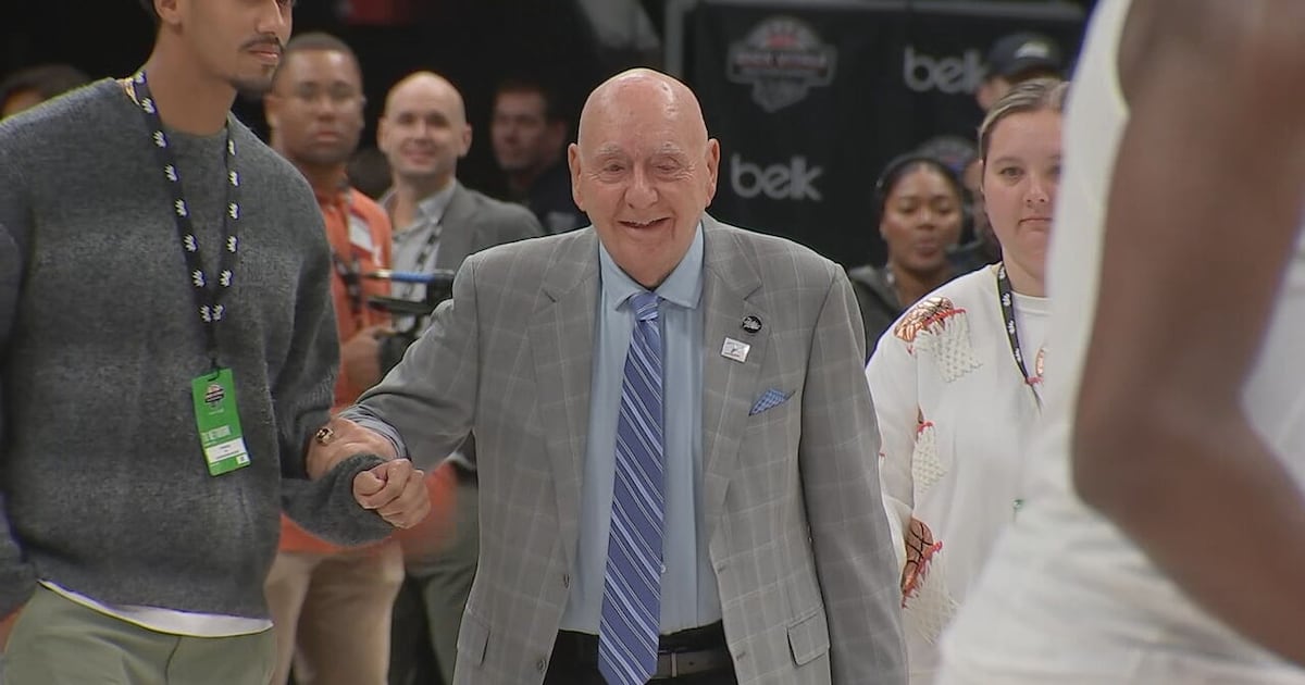 Duke basketball season opens with victory in Dick Vitale Invitational – WSOC TV