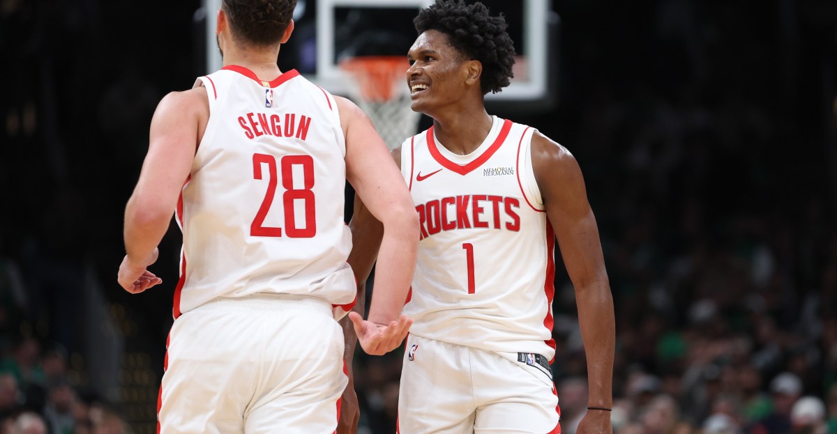 Rockets Romp To Relaxing Road Win 128-101 In Boston