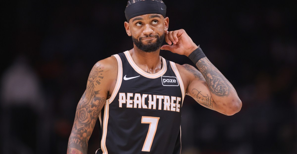 Hawks comeback bid falls just short versus Pistons