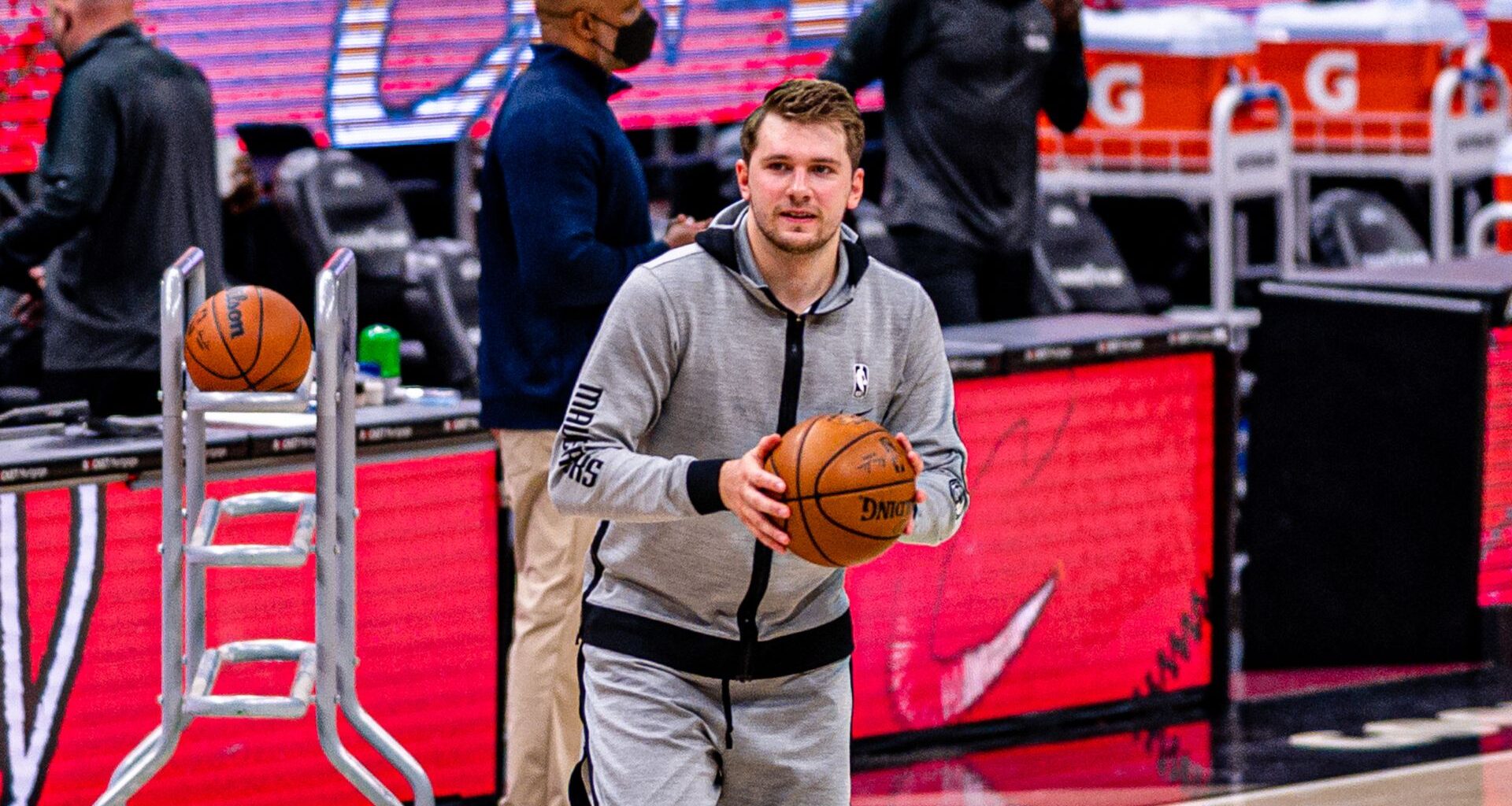 Luka Doncic Lakers vs mavs how to watch preview