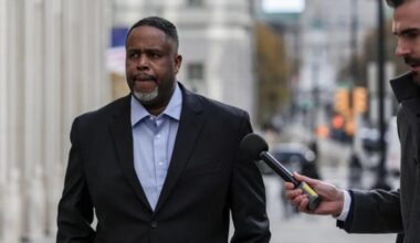 NBA requests cell phones amid sports betting probe