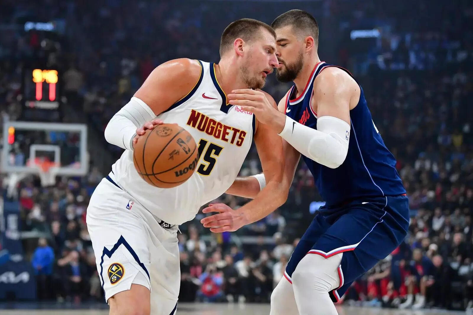 Nikola Jokic vs Clippers (Image via Imagn) Nikola Jokic vs Clippers