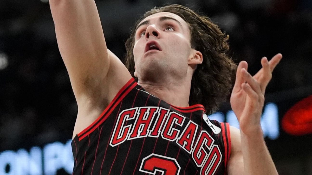 Josh Giddey scores 32 for undefeated Bulls in win vs. Knicks