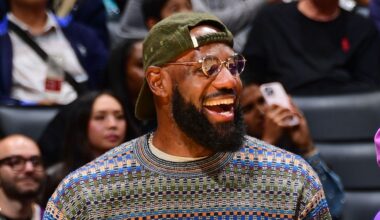 LeBron James (sciatica) returns to Lakers practice