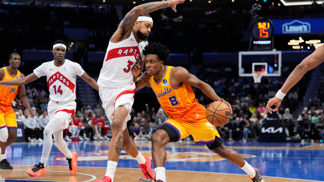 Raptors' nine-game win streak ends after OT loss to Hornets