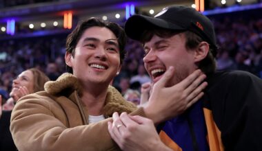 Summer I Turned Pretty’s Sean Kaufman Plants Kiss On Co-Star Christopher Briney at Knicks Game – Watch! | Christopher Briney, Sean Kaufman, Sports, The Summer I Turned Pretty | Celebrity News and Gossip | Entertainment, Photos and Videos