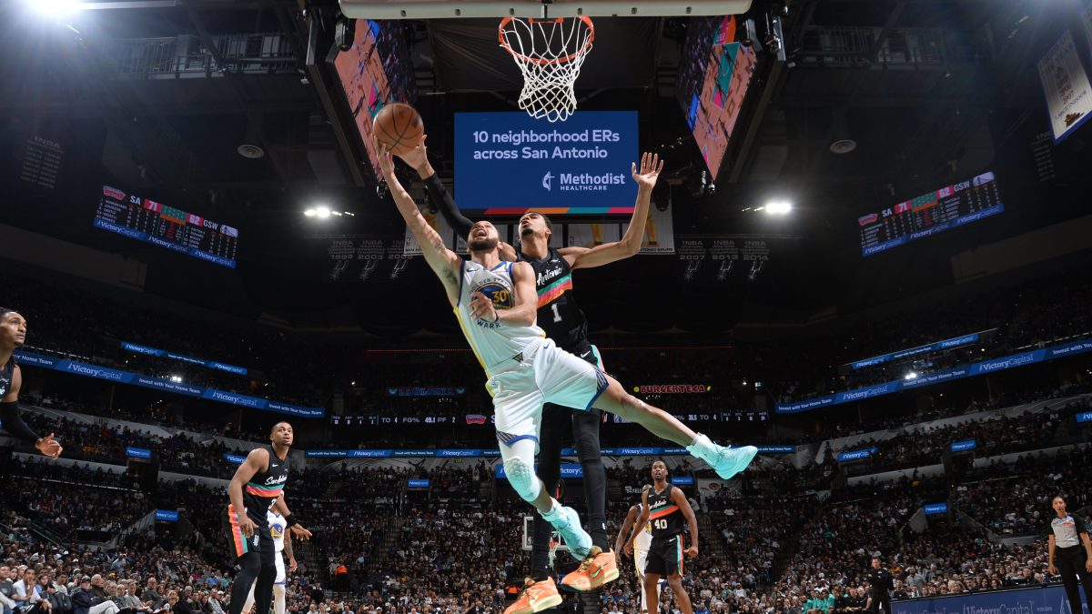 Steph Curry bests fellow alien Victor Wembanyama in win – NBC Sports Bay Area & California