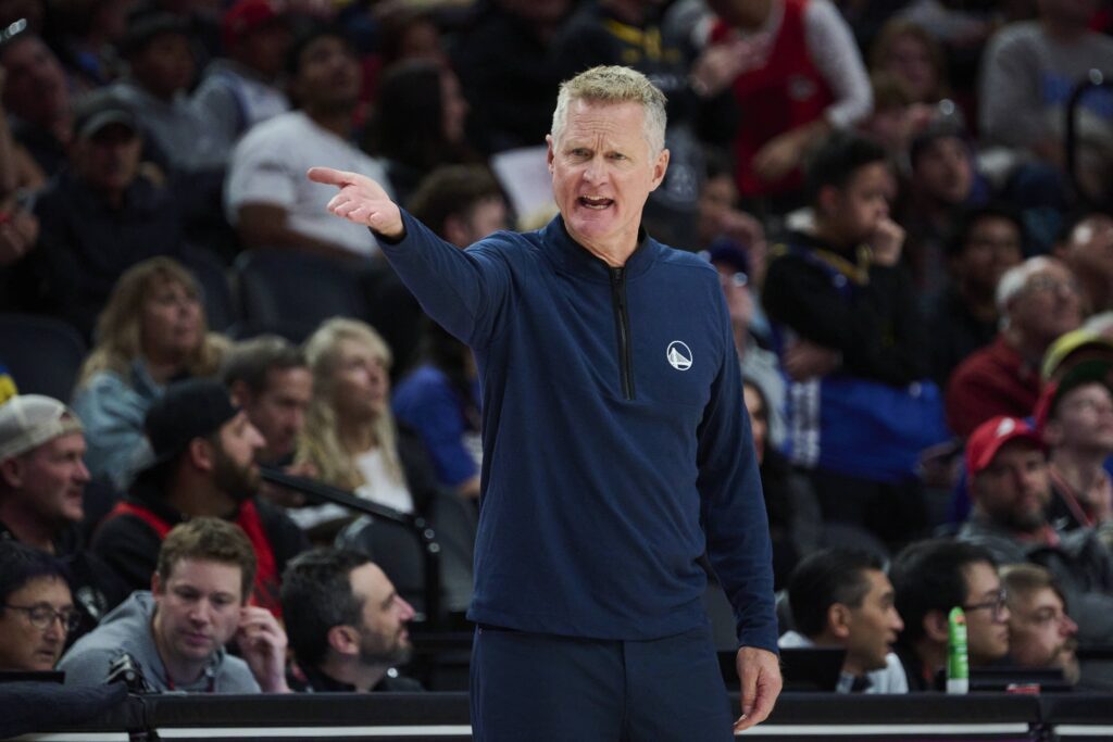 Steve Kerr Pinpoints Biggest Reason Why 10-10 Warriors Haven't Won More Games