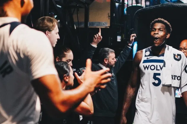 Timberwolves Rally Past Jazz 120-113, Extend Winning Streak to Three