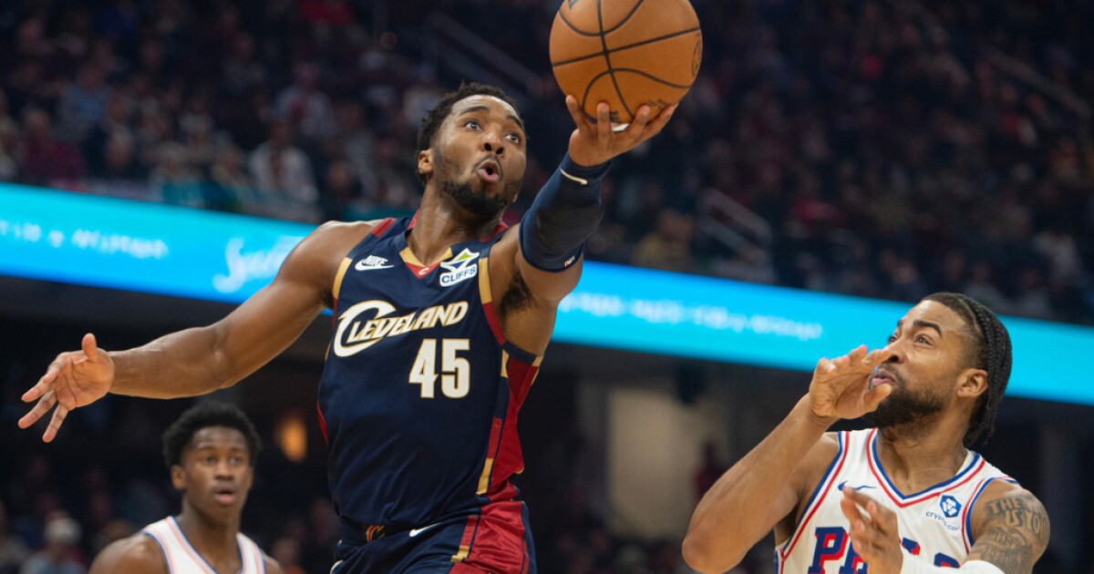 Mitchell's season-high 46 points lead Cavaliers to 132-121 victory over 76ers