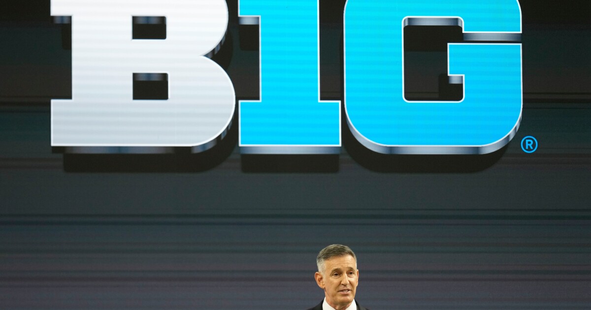 John U. Bacon on Pistons' streak and what derailed Big Ten's private equity deal