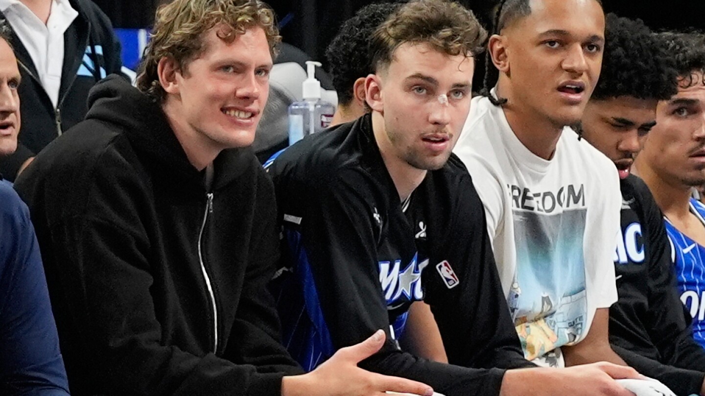 Wagner brothers are teammates, roommates and best friends living out their NBA dream with the Magic