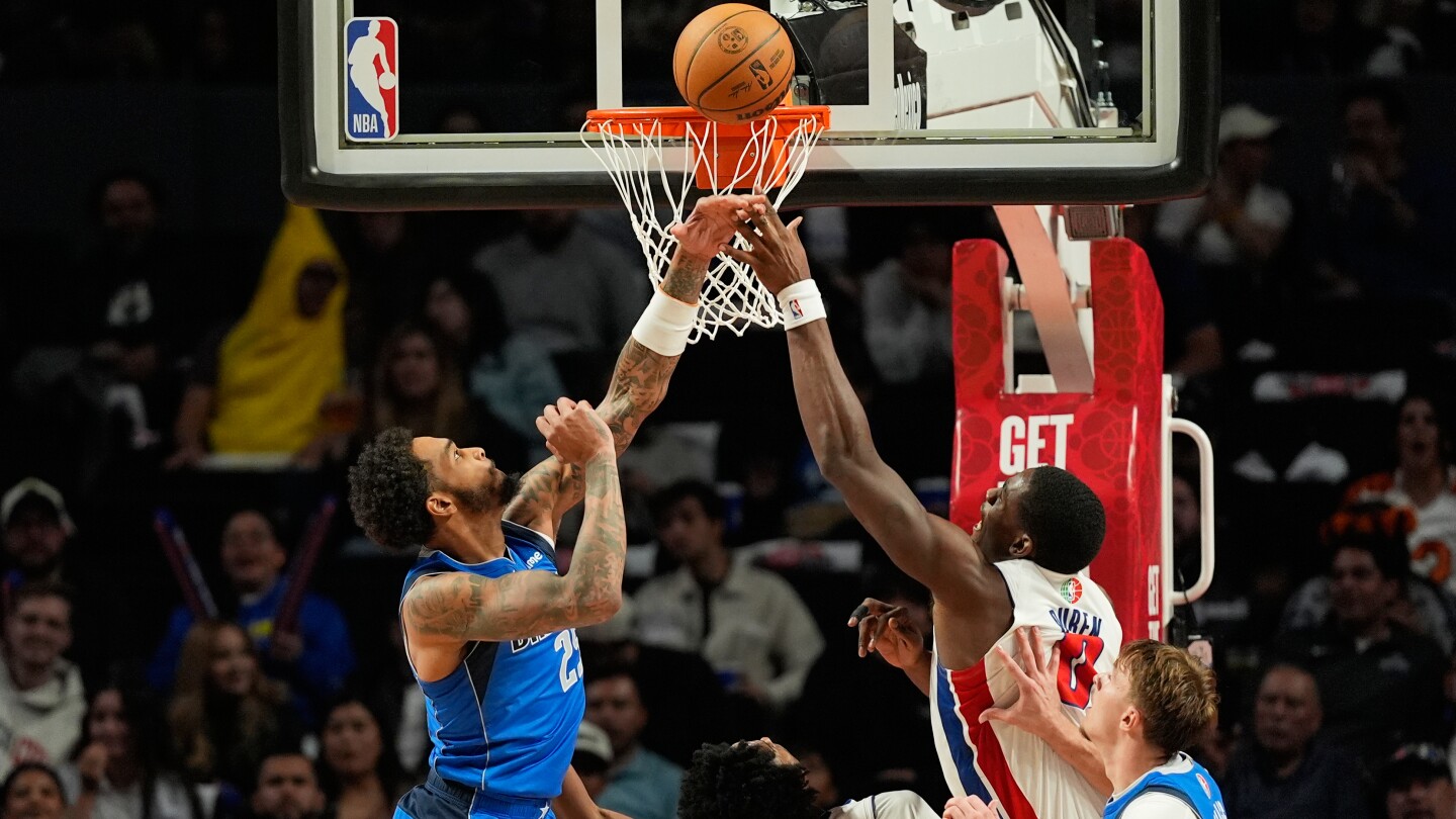 The Detroit Pistons defeat the Dallas Mavericks in Mexico