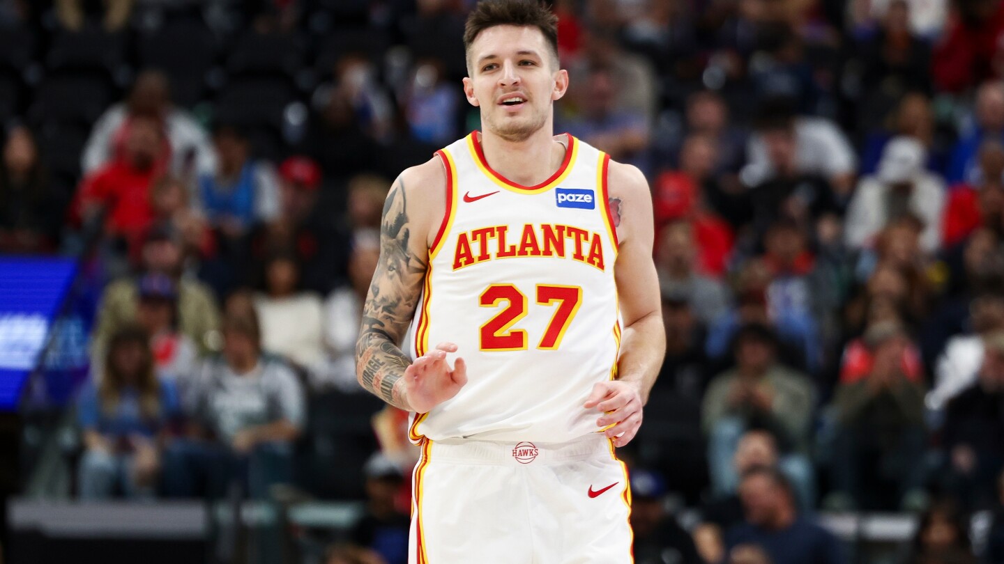 Krejci scores career-high 28, Hawks send Clippers to fifth straight loss