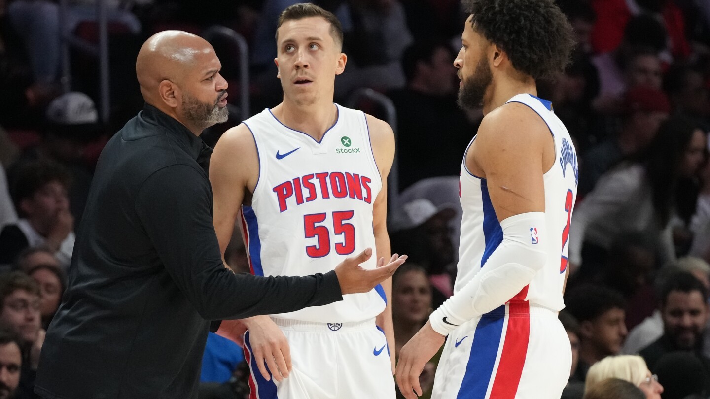 Robinson gets win in Miami return, Pistons top Heat 138-135