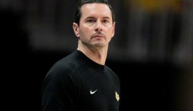 Frustrated Lakers coach JJ Redick keeps postgame comments brief after loss to Hawks