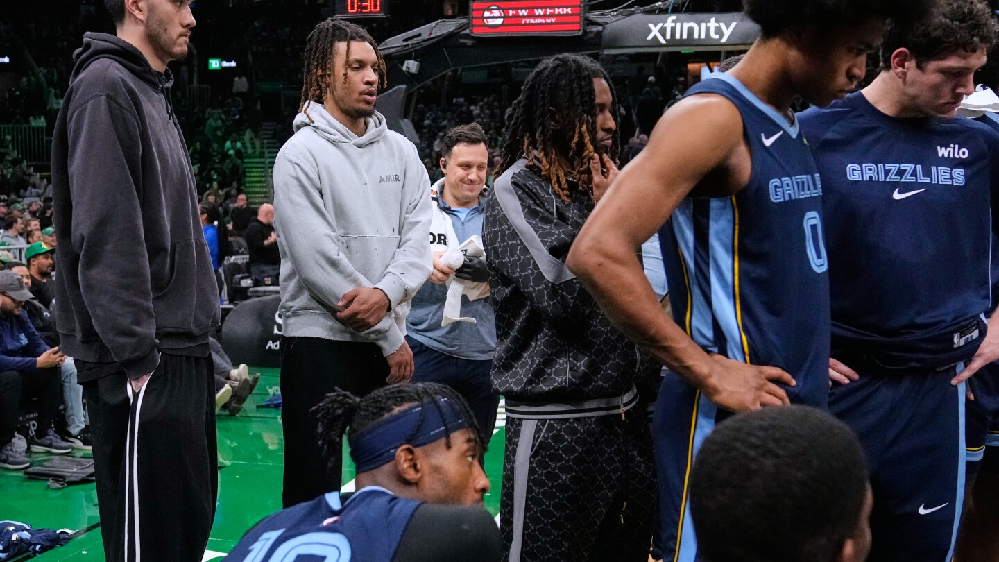 Ja Morant sits out Grizzlies' loss in Boston because of an ankle injury