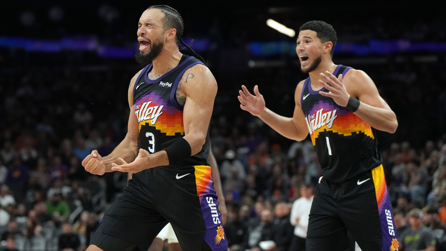 Suns' Dillon Brooks fined $25,000 by NBA for making a lewd gesture