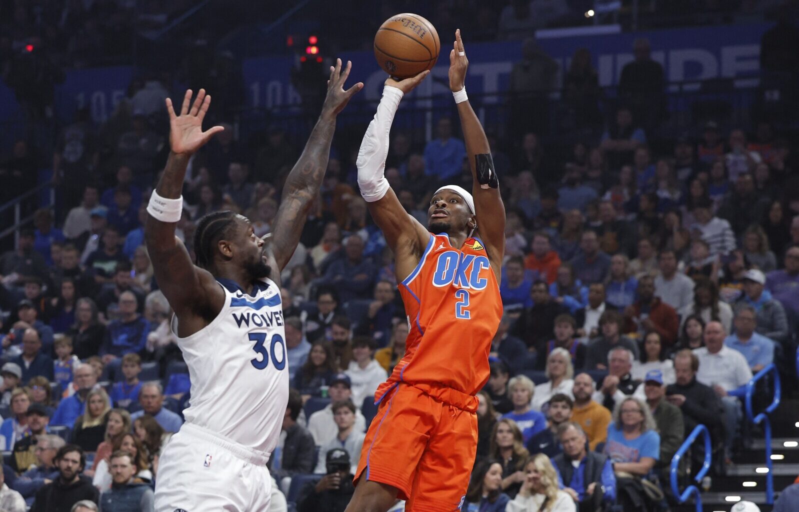 Gilgeous-Alexander drops 40, Thunder top Wolves to win 10th straight - InForum