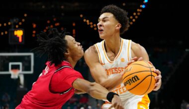 College basketball picks: Predictions, odds for Players Era games on Tuesday