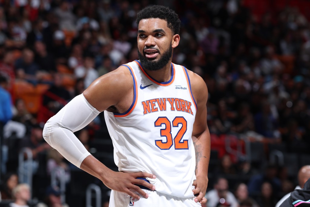 Karl-Anthony Towns looks on during the Knicks-Heat game on Nov. 17, 2025. 