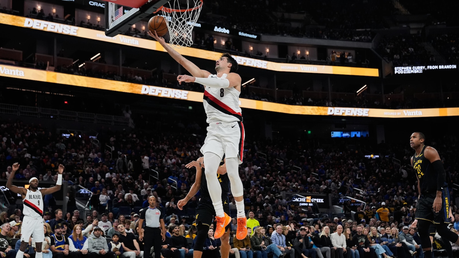 Avdija, Clingan get double-doubles as Trail Blazers beat Warriors 127-123