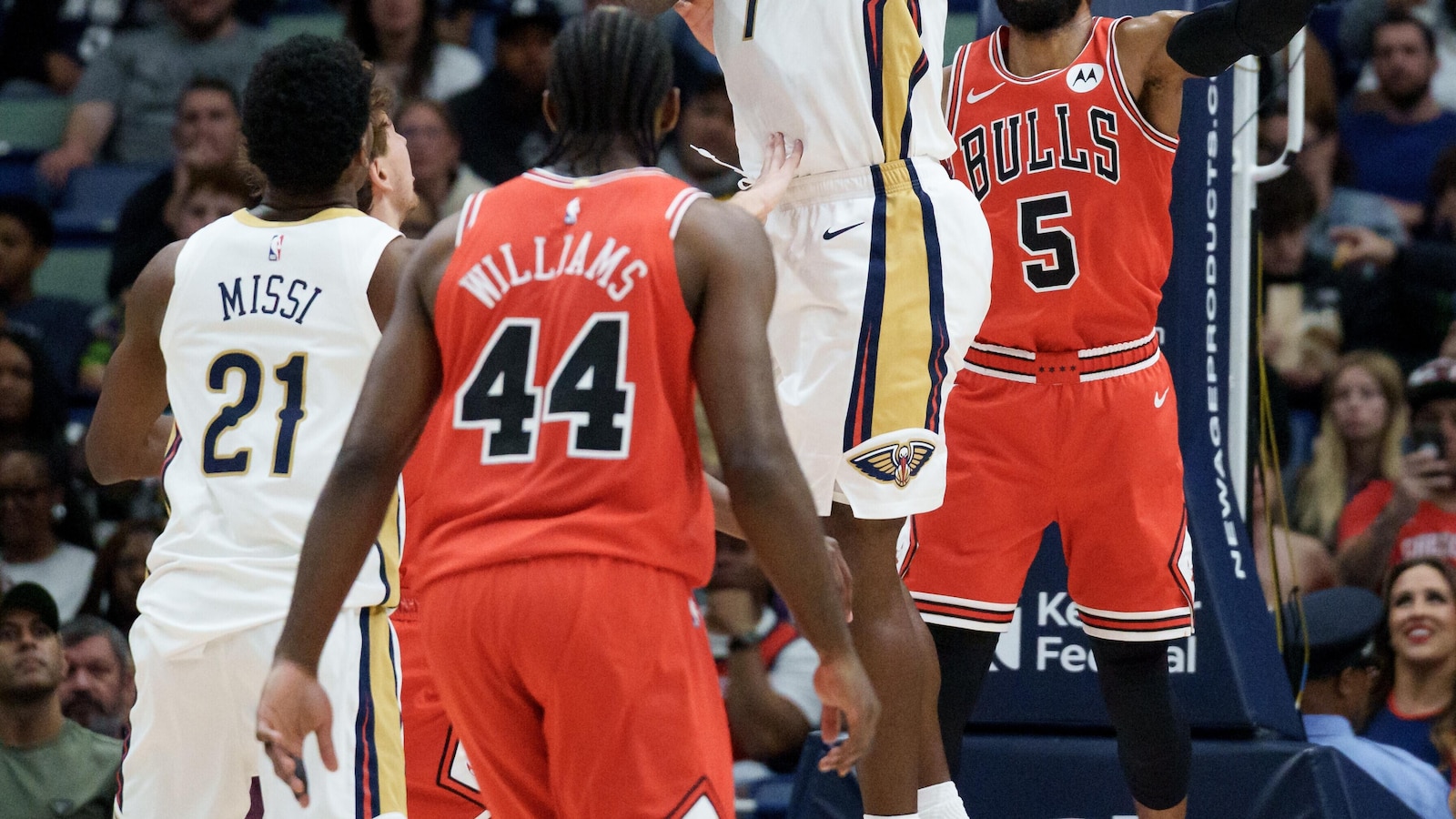 Zion Williamson scores 29 and the Pelicans end a 9-game skid with a 143-130 win over the Bulls