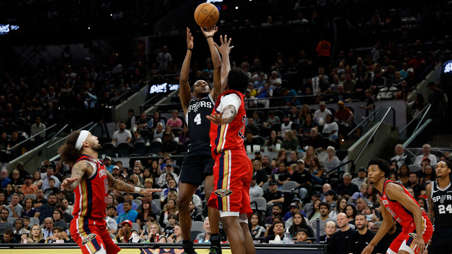 New Orleans Pelicans v San Antonio Spurs