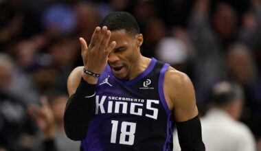 Phoenix Suns v Sacramento Kings